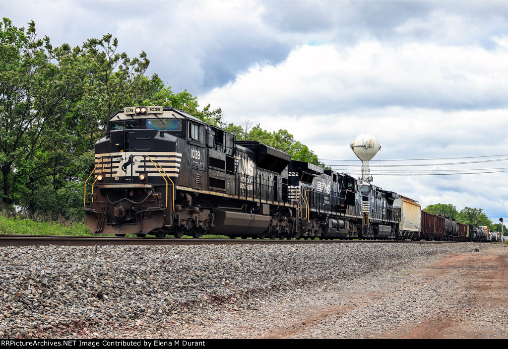 NS 1039 on 10K